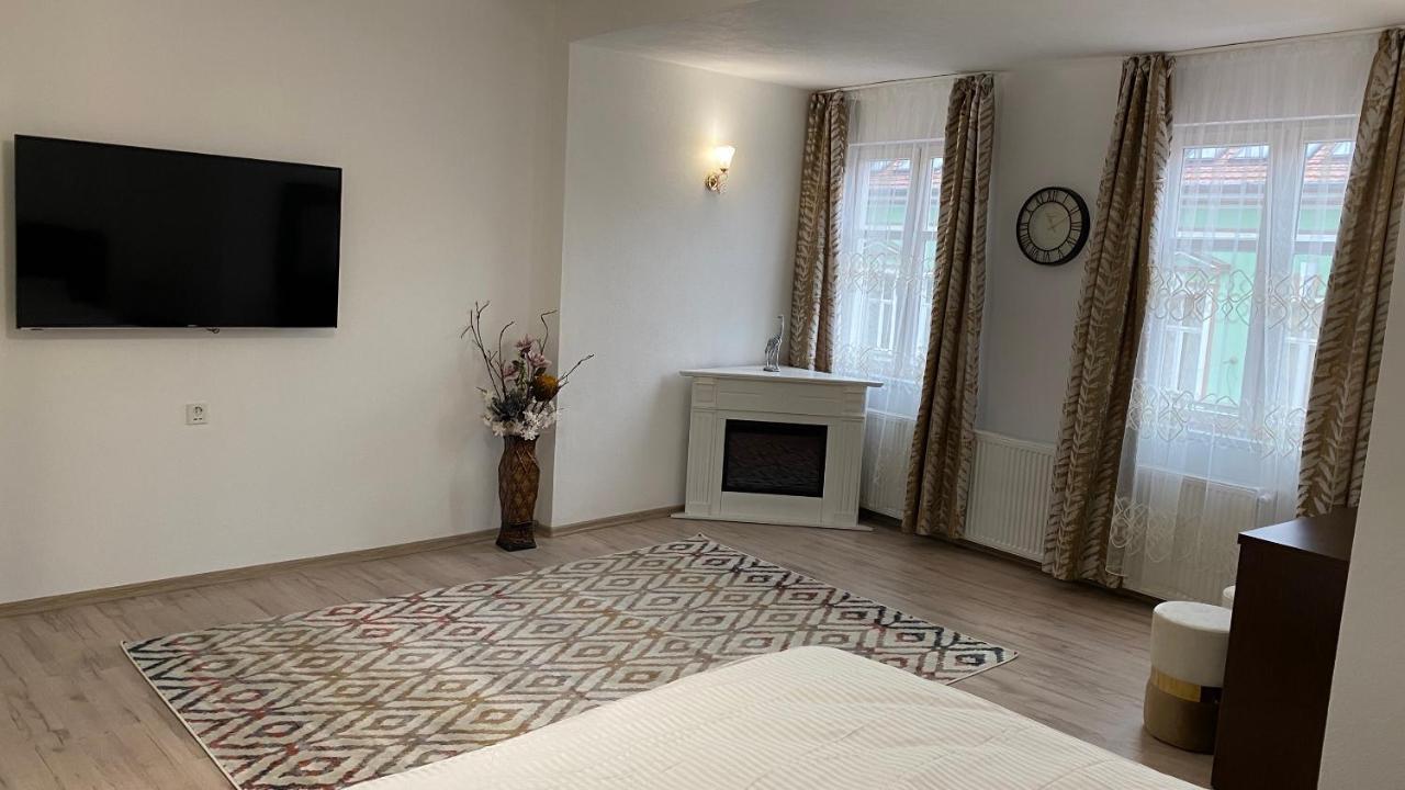 Centralhome Ap1 시기쇼아라 외부 사진